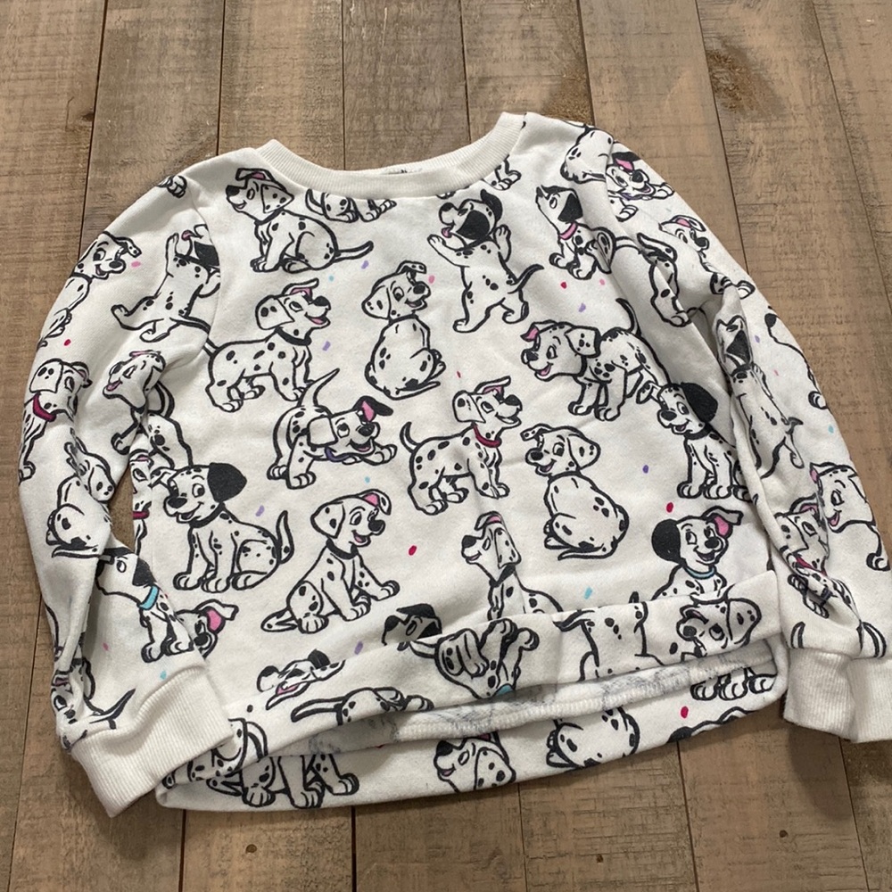 EUC. 101 Dalmatian Sweatshirt